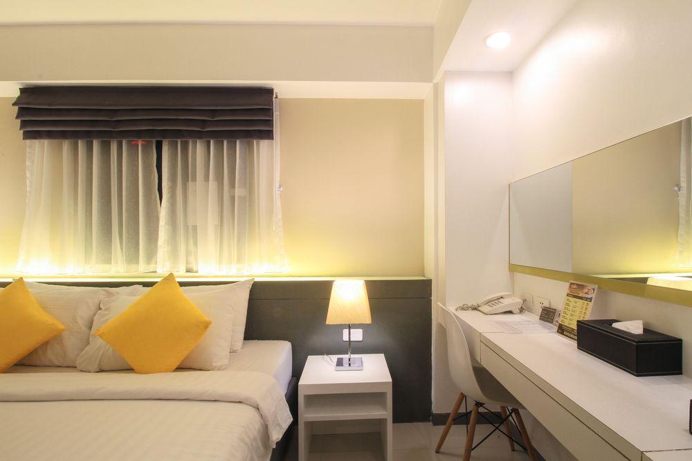 Myhotel Cmyk@Ratchada Bangkok Exterior foto